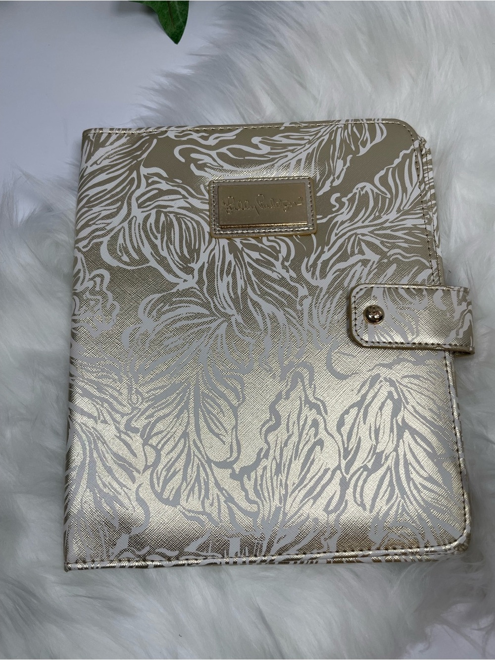 Lilly Pulitzer Gold and White Floral Faux Leather Agenda Folio Cover (no planner